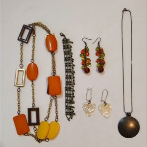 5/$15.  Mixed Jewelry Lot #25